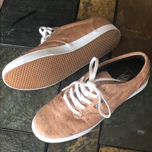 Imitation cork Vans